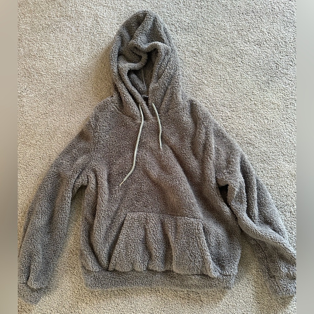 Fuzzy Pullover